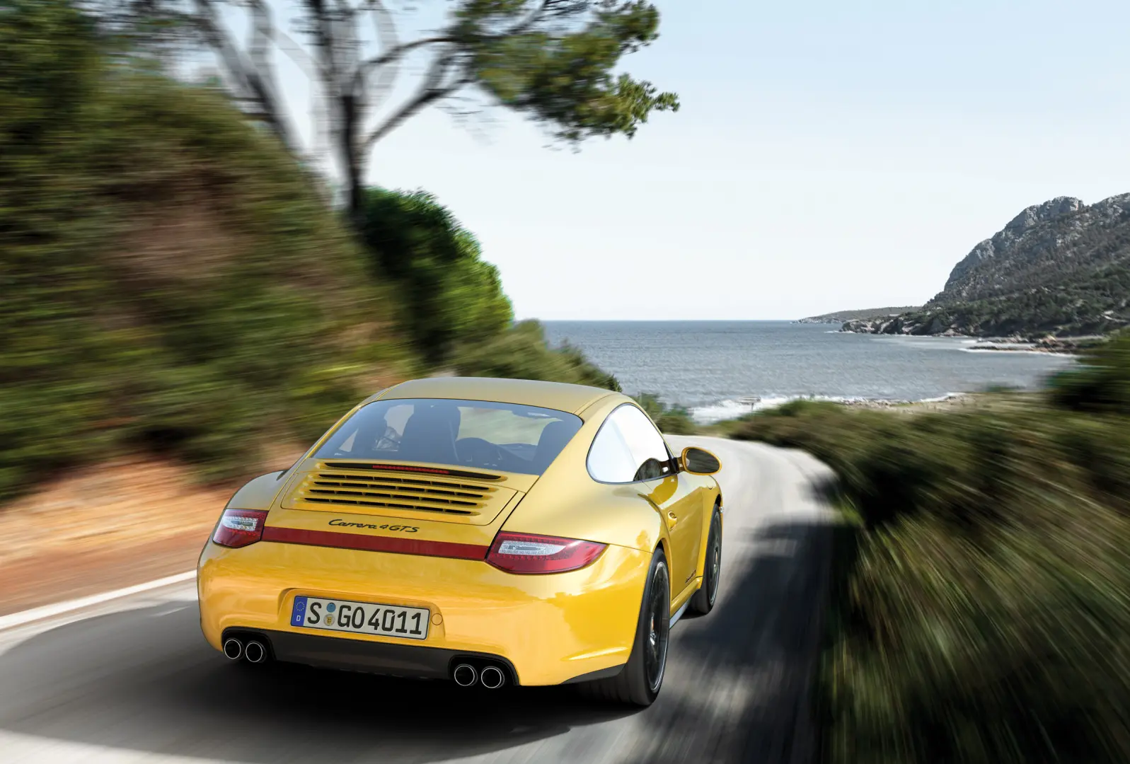 Porsche 911 911 Carrera 4 GTS 6
