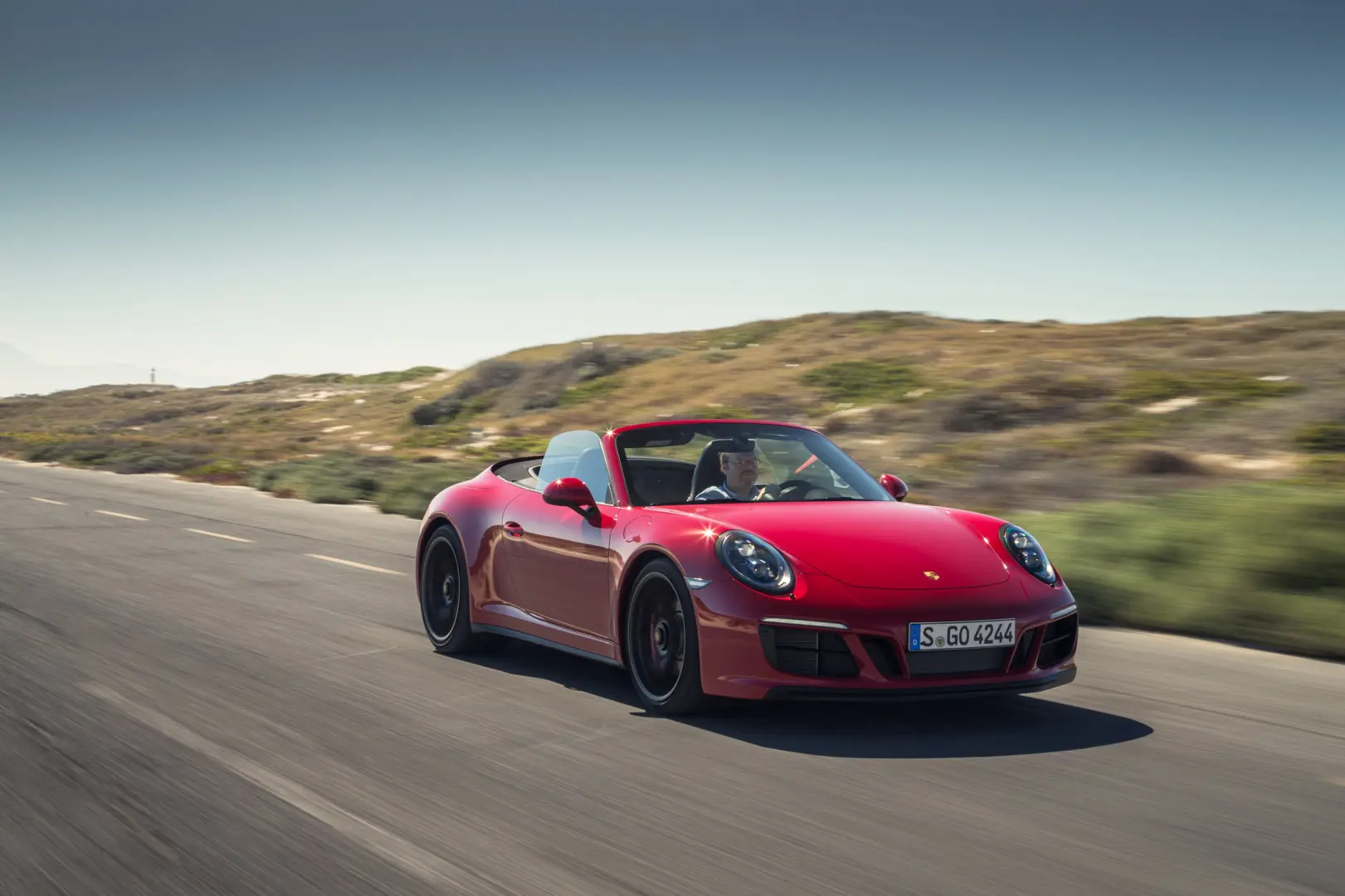 Porsche 911 911 Carrera 4 GTS 6