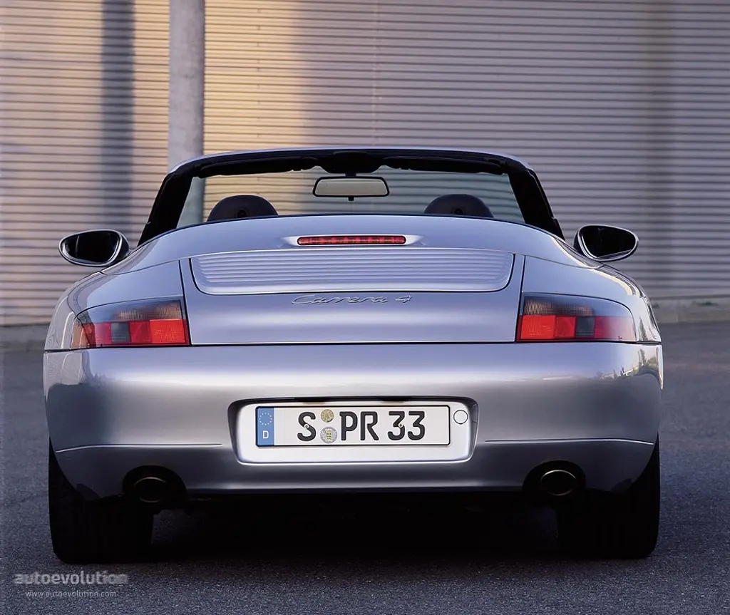 Porsche 911 911 Carrera 4 Tiptronic 1