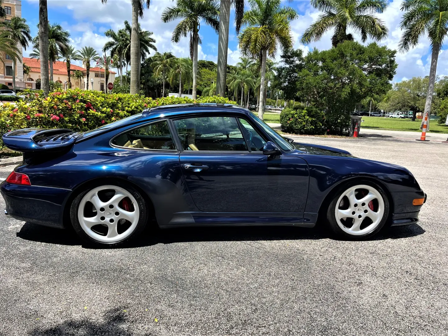 Porsche 911 911 Carrera 4 Tiptronic 7
