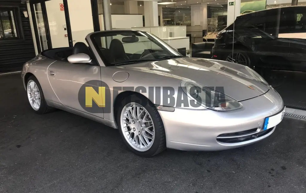Porsche 911 911 Carrera 4 Tiptronic 6
