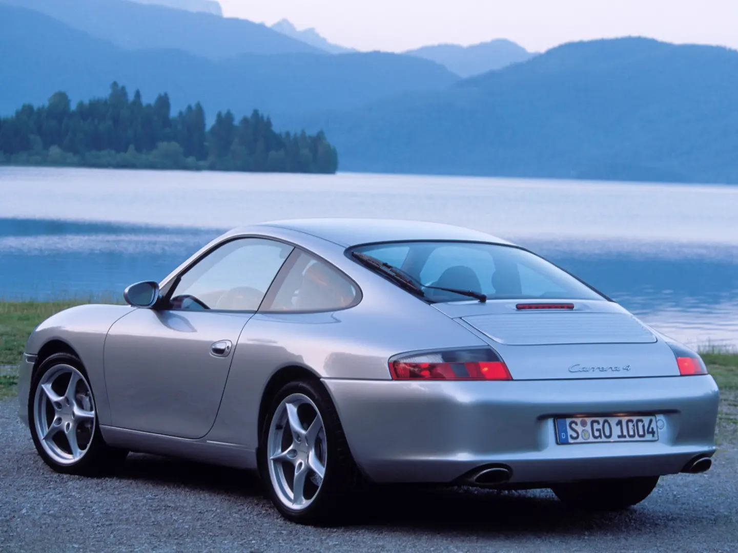 Porsche 911 911 Carrera 4S 1