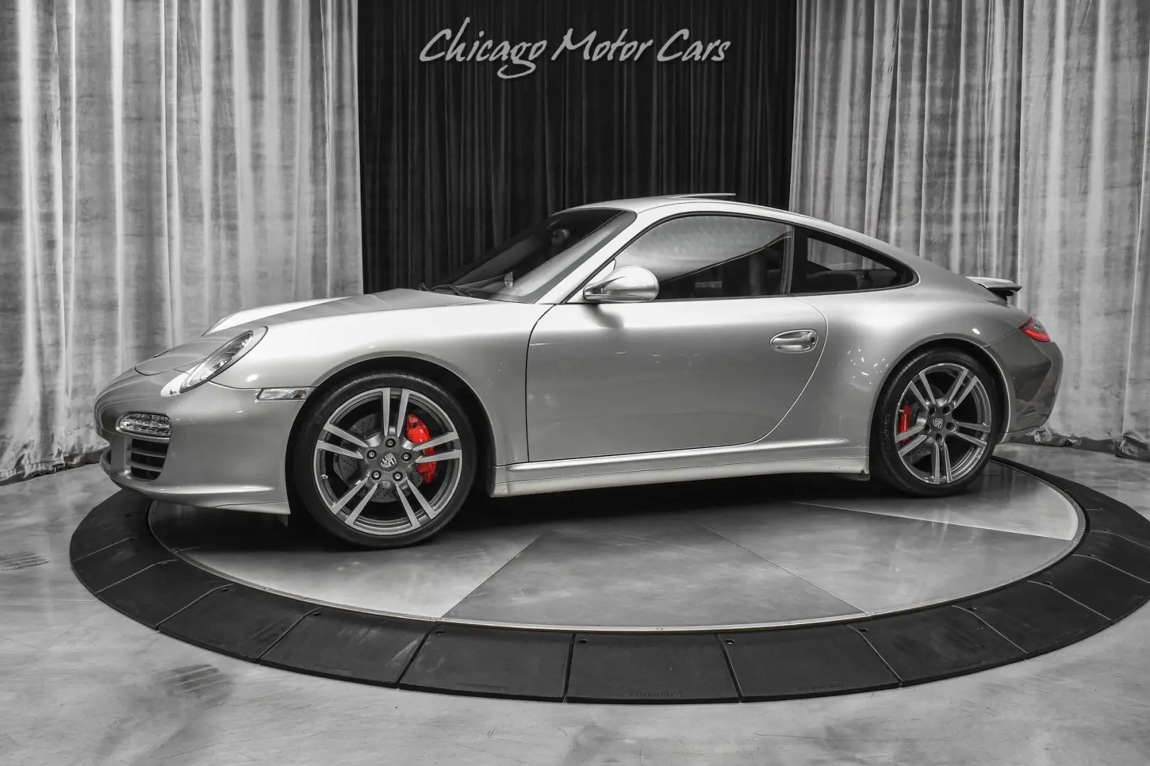 Porsche 911 911 Carrera 4S 1