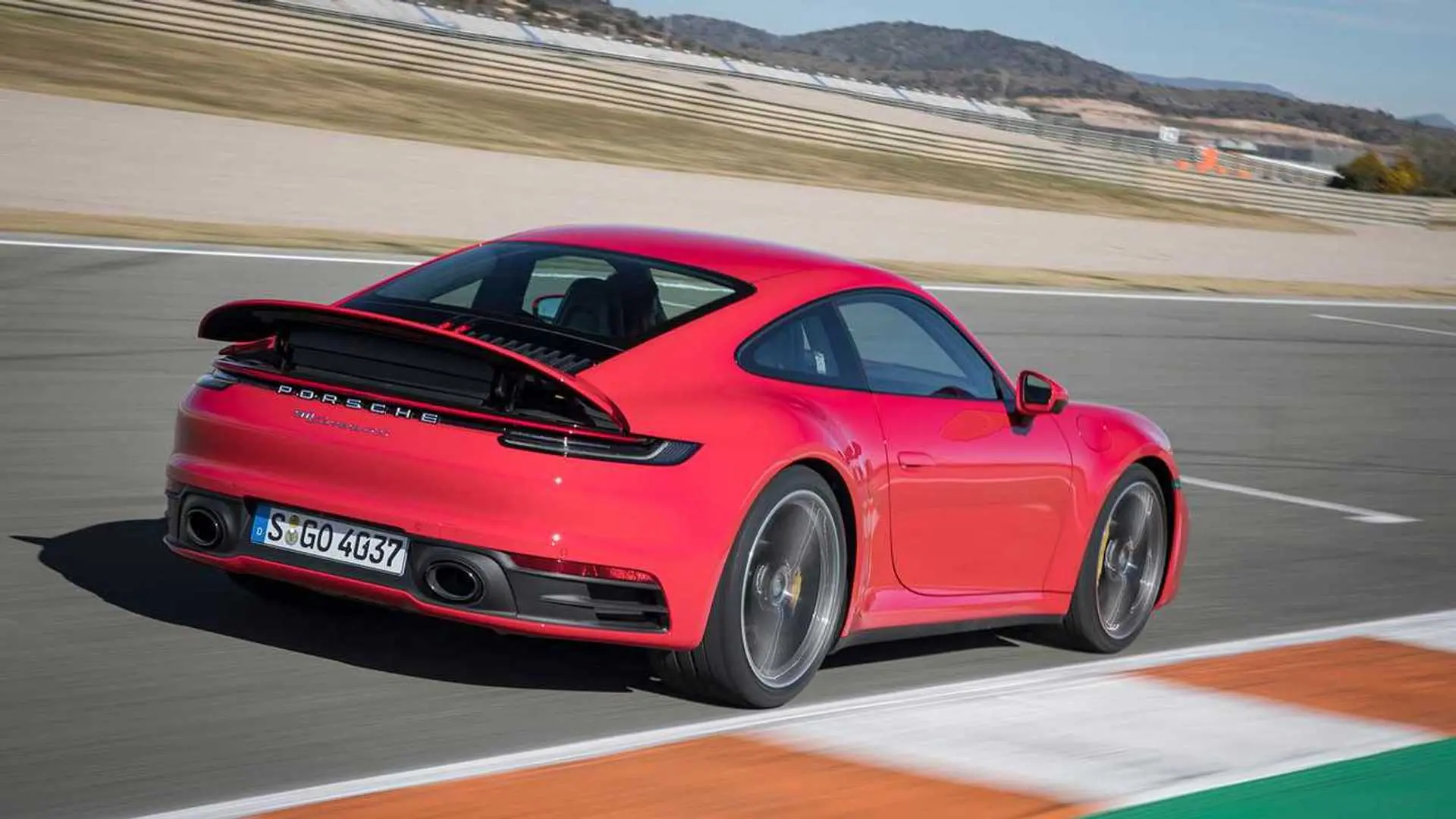 Porsche 911 911 Carrera 4S 6
