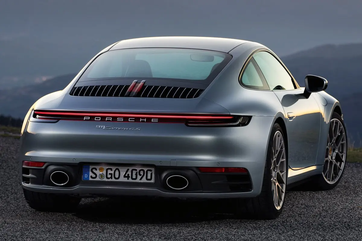 Porsche 911 911 Carrera 4S 0