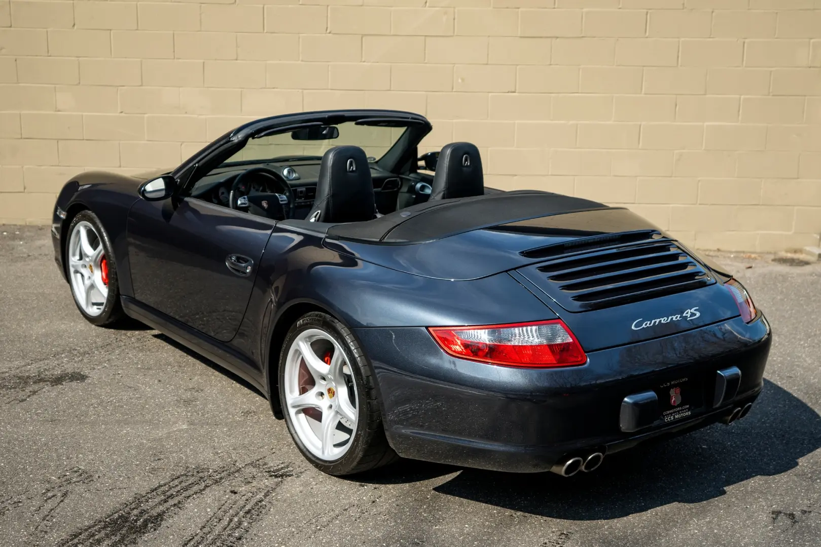 Porsche 911 911 Carrera 4 2