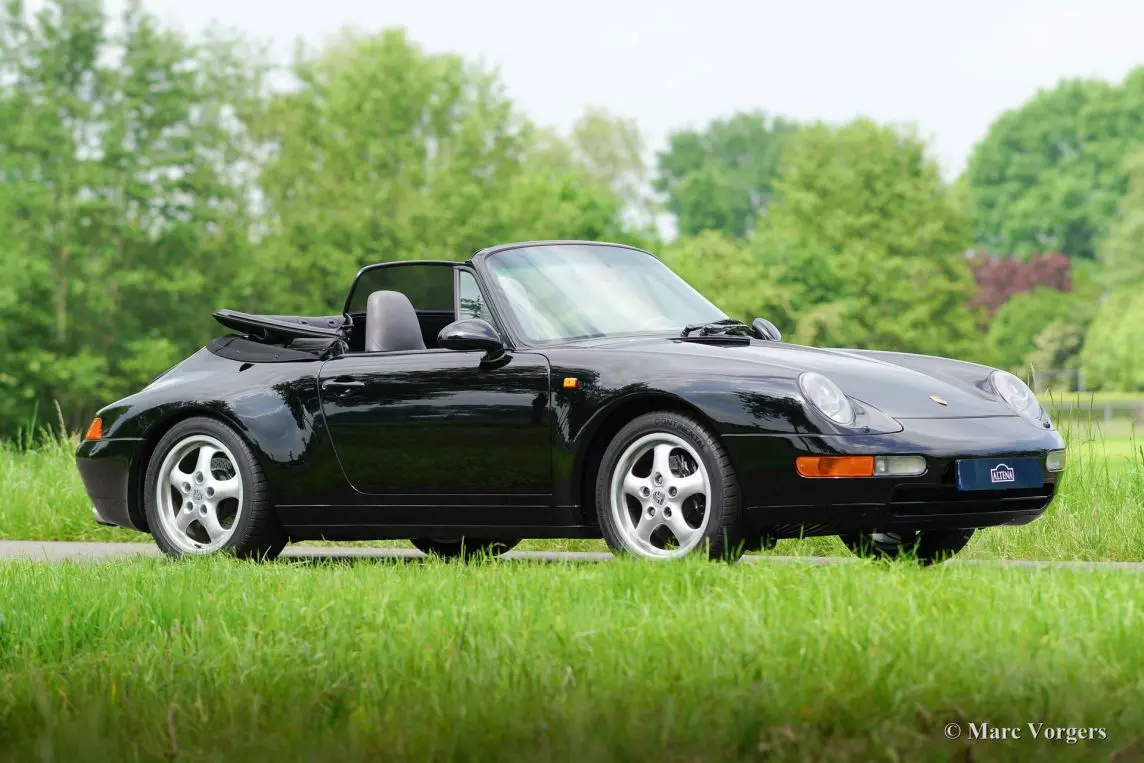 Porsche 911 911 Carrera Cabrio 0