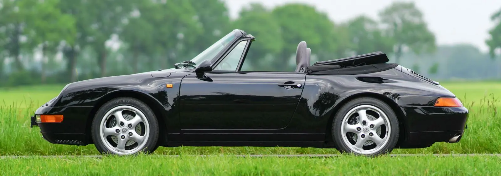 Porsche 911 911 Carrera Cabrio 1