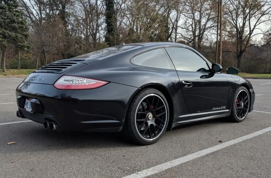 Porsche 911 911 Carrera GTS 4