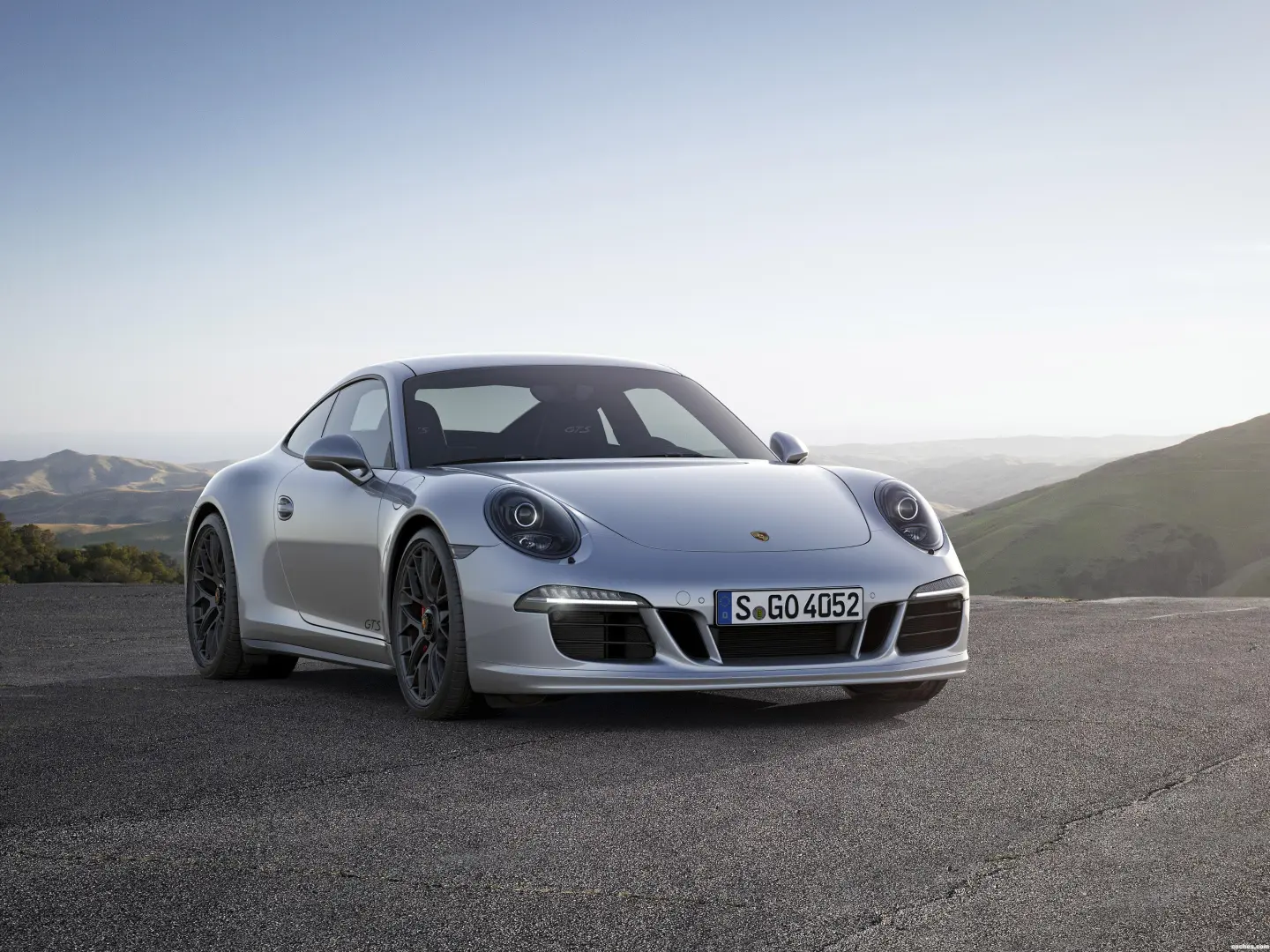 Porsche 911 911 Carrera GTS 1