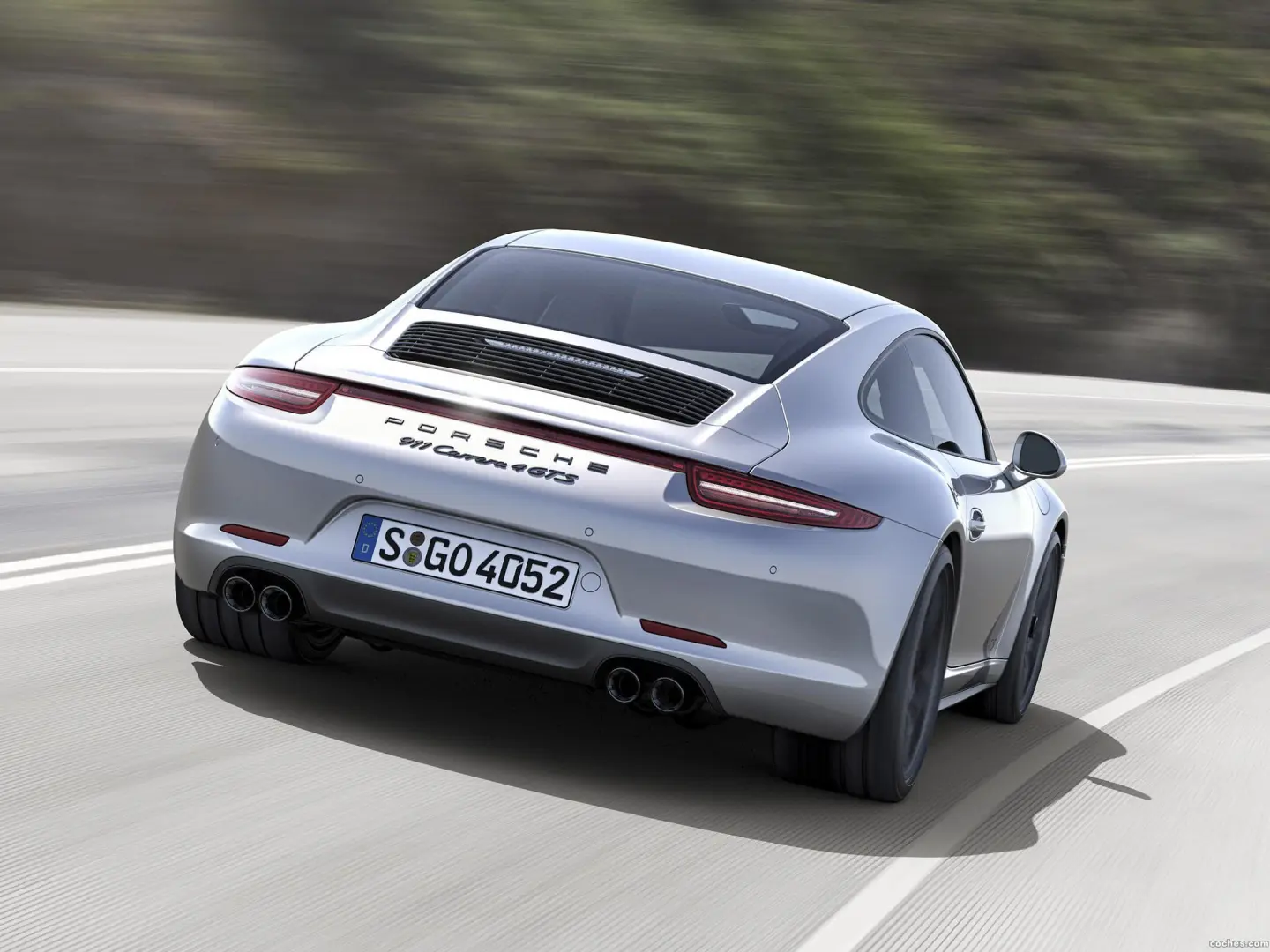 Porsche 911 911 Carrera GTS 3