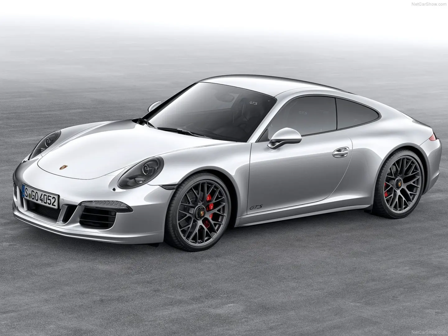 Porsche 911 911 Carrera GTS 4