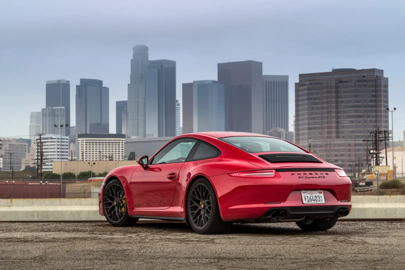 Porsche 911 911 Carrera GTS 5