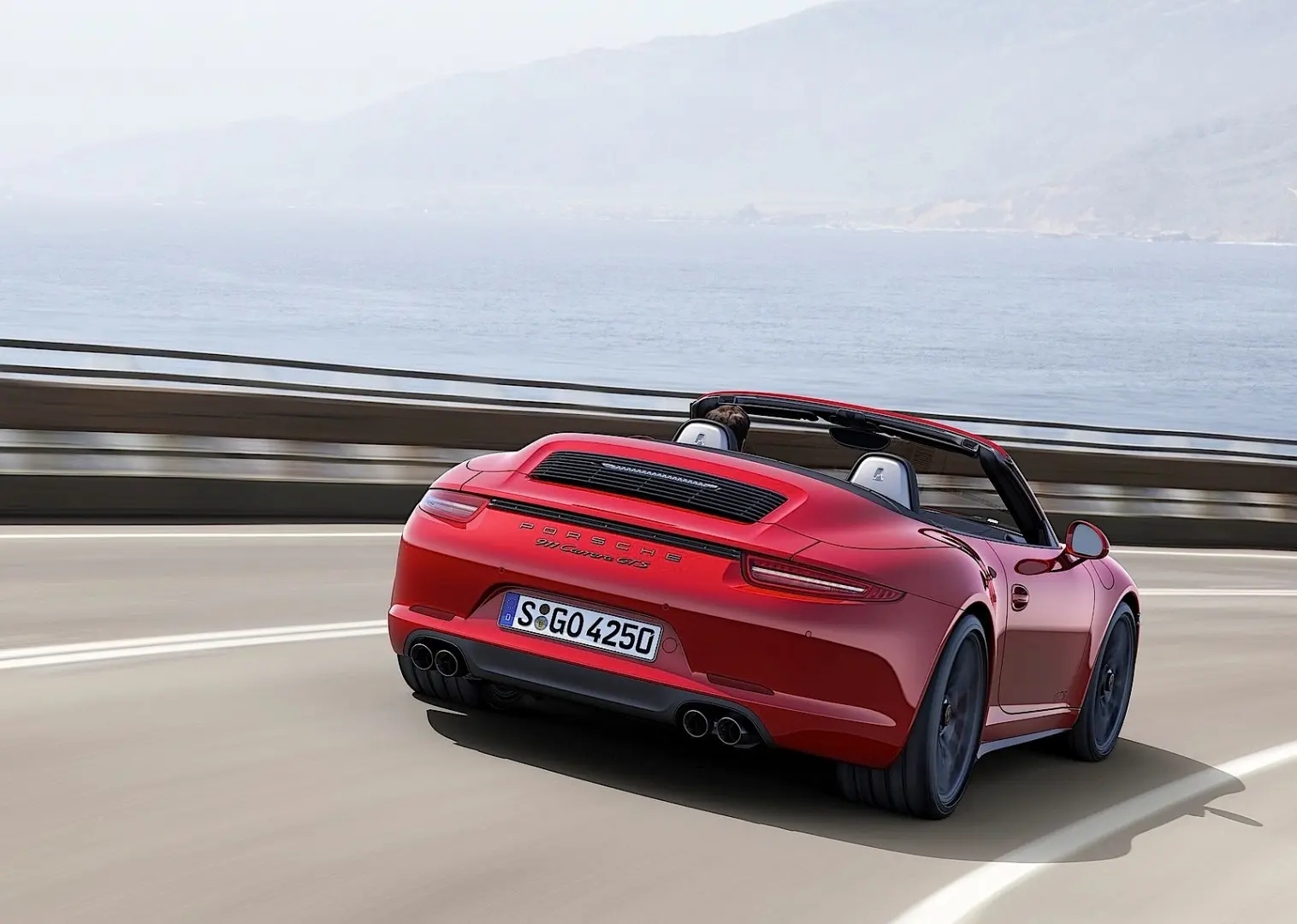 Porsche 911 911 Carrera GTS 7