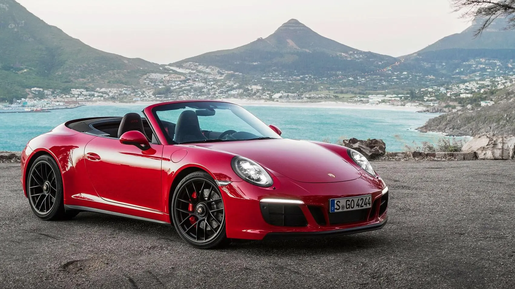Porsche 911 911 Carrera GTS PDK 6