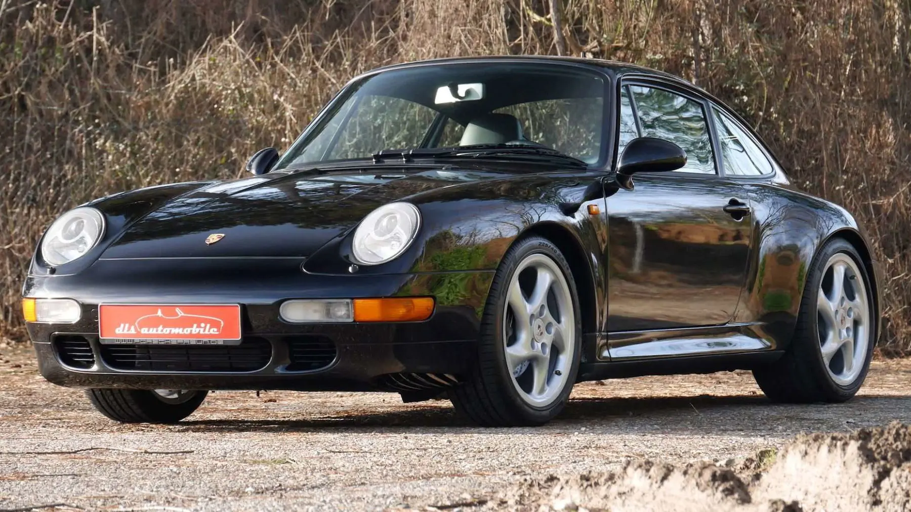 Porsche 911 911 Carrera S 6