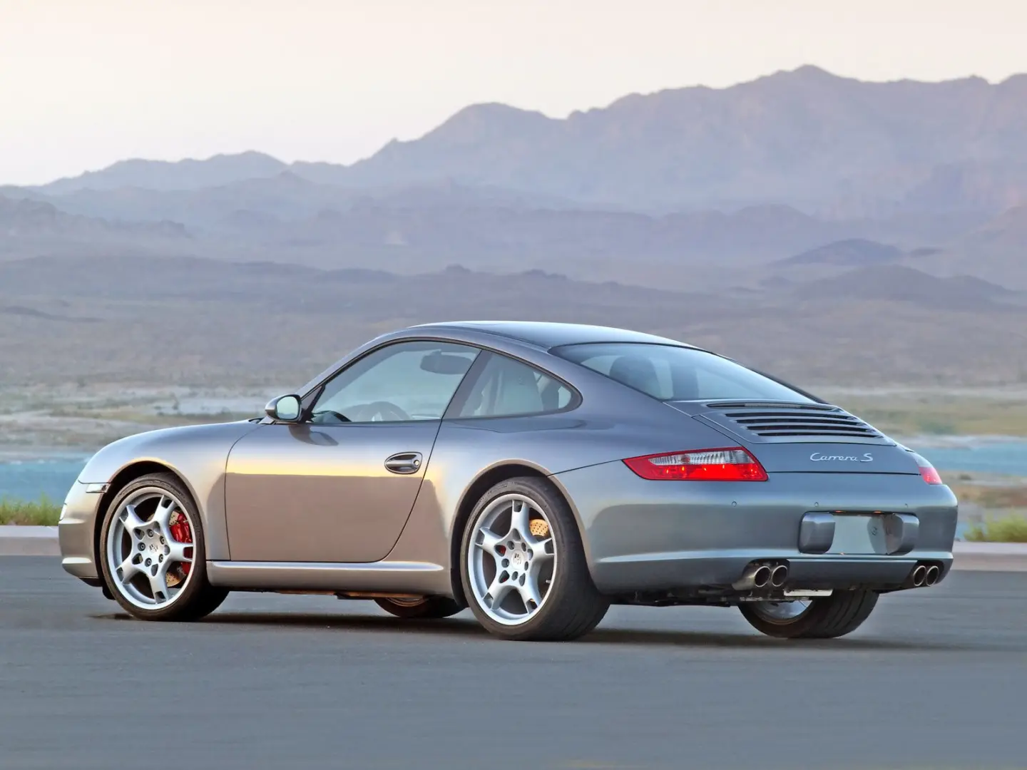 Porsche 911 911 Carrera S 5