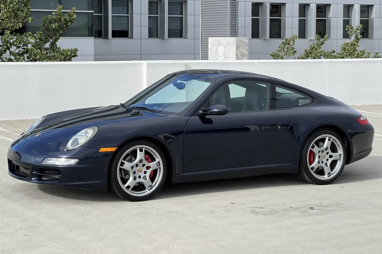 Porsche 911 911 Carrera S 6