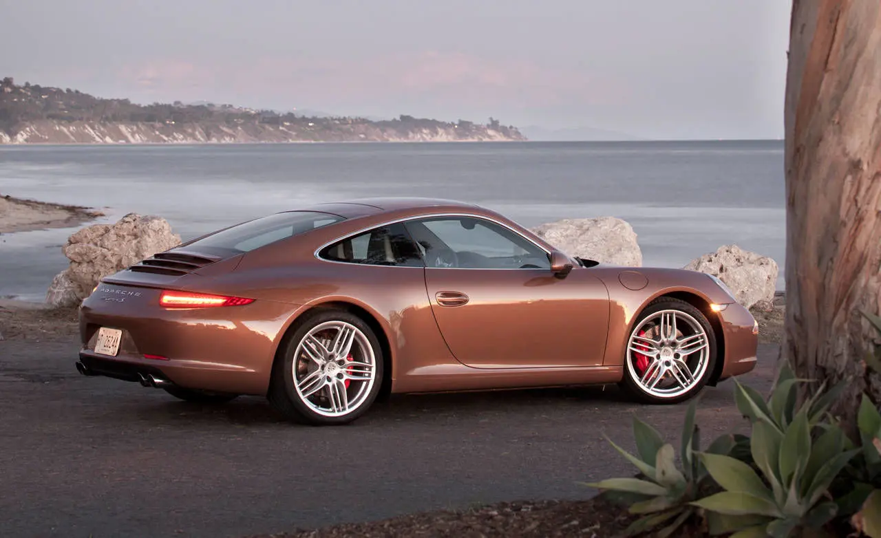 Porsche 911 911 Carrera S 5