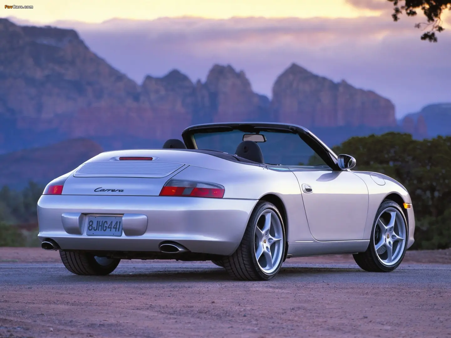 Porsche 911 911 Carrera Tiptronic 4