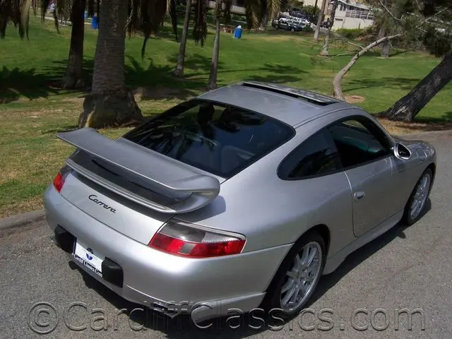 Porsche 911 911 Carrera Tiptronic 6