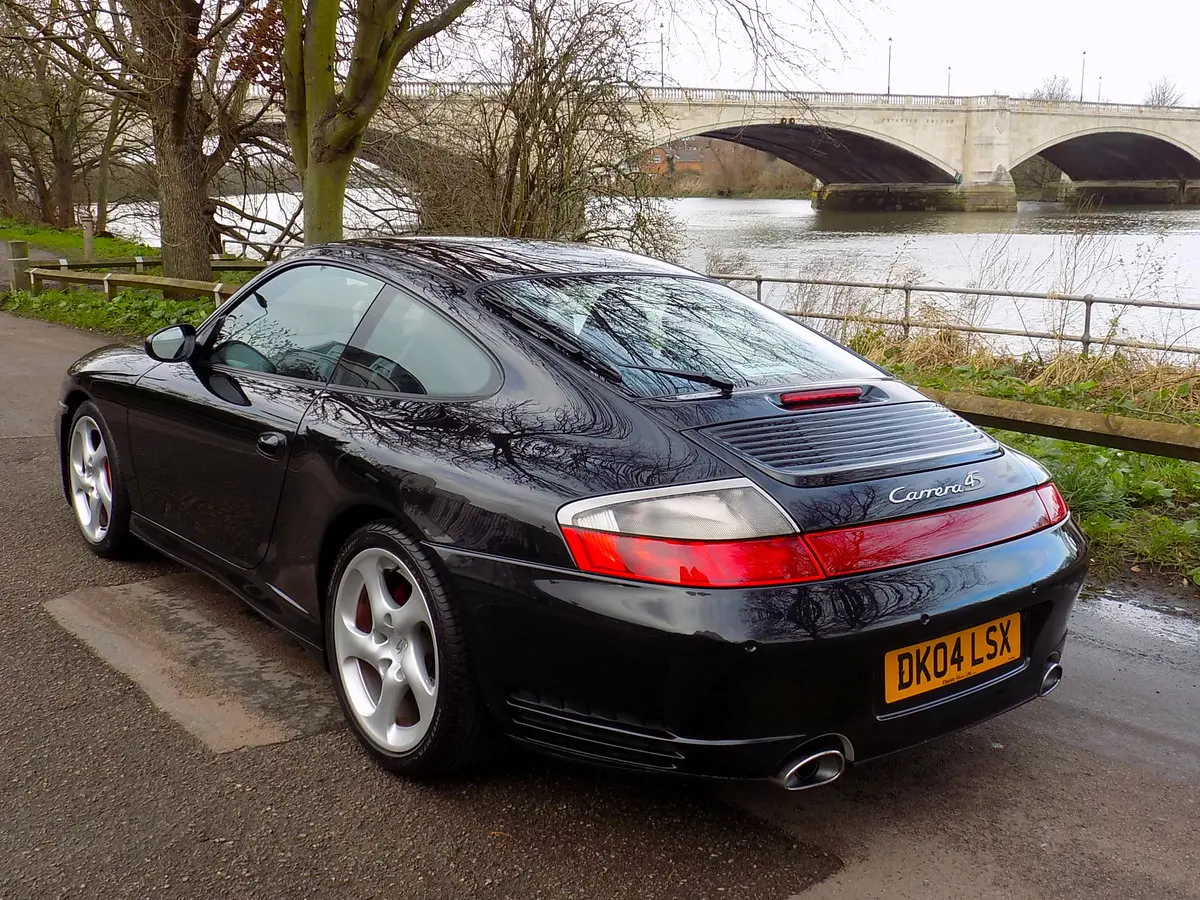 Porsche 911 911 Carrera Tiptronic 7
