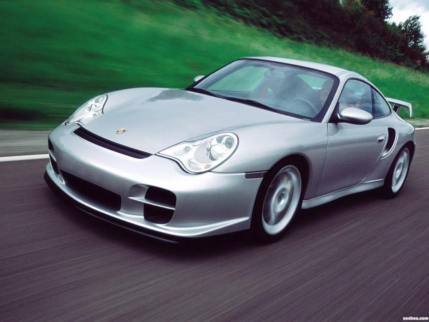 Porsche 911 911 GT2 4