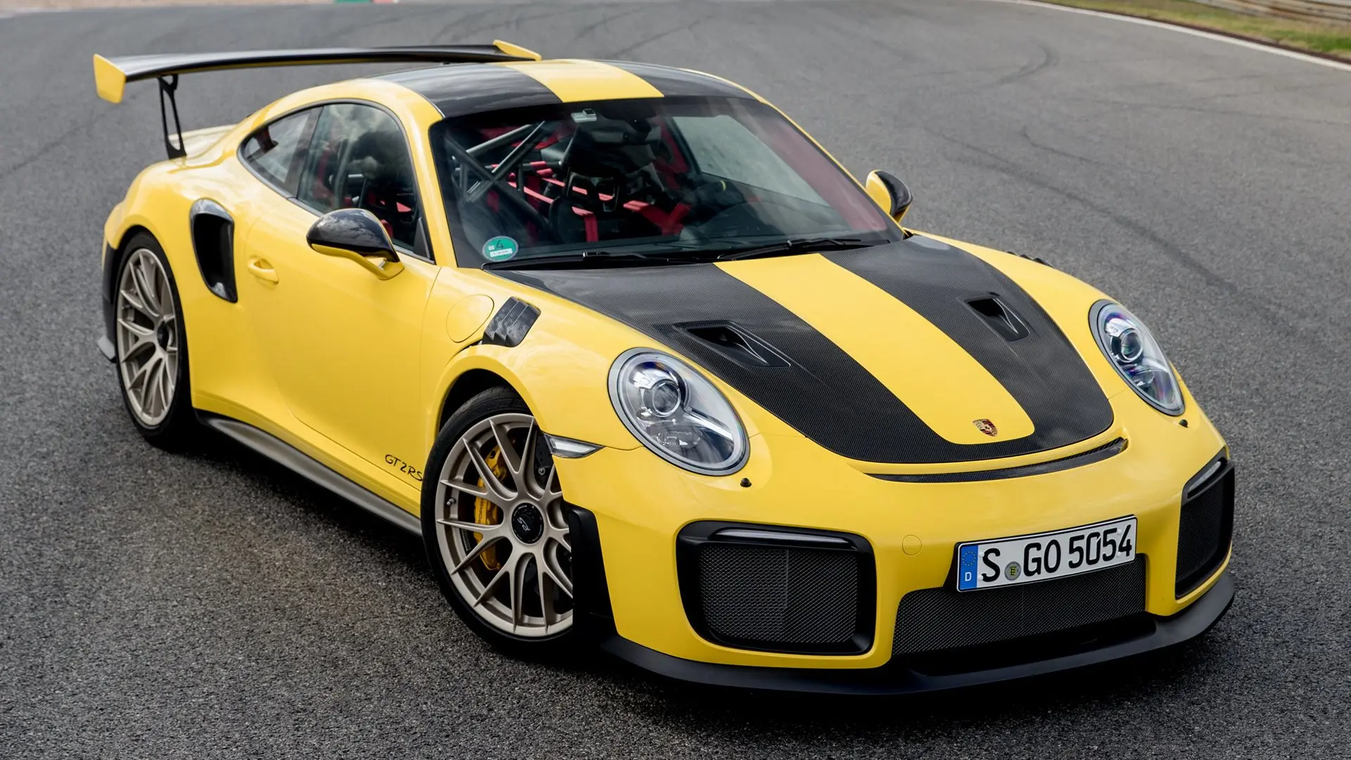 Porsche 911 911 GT2 RS PDK 6