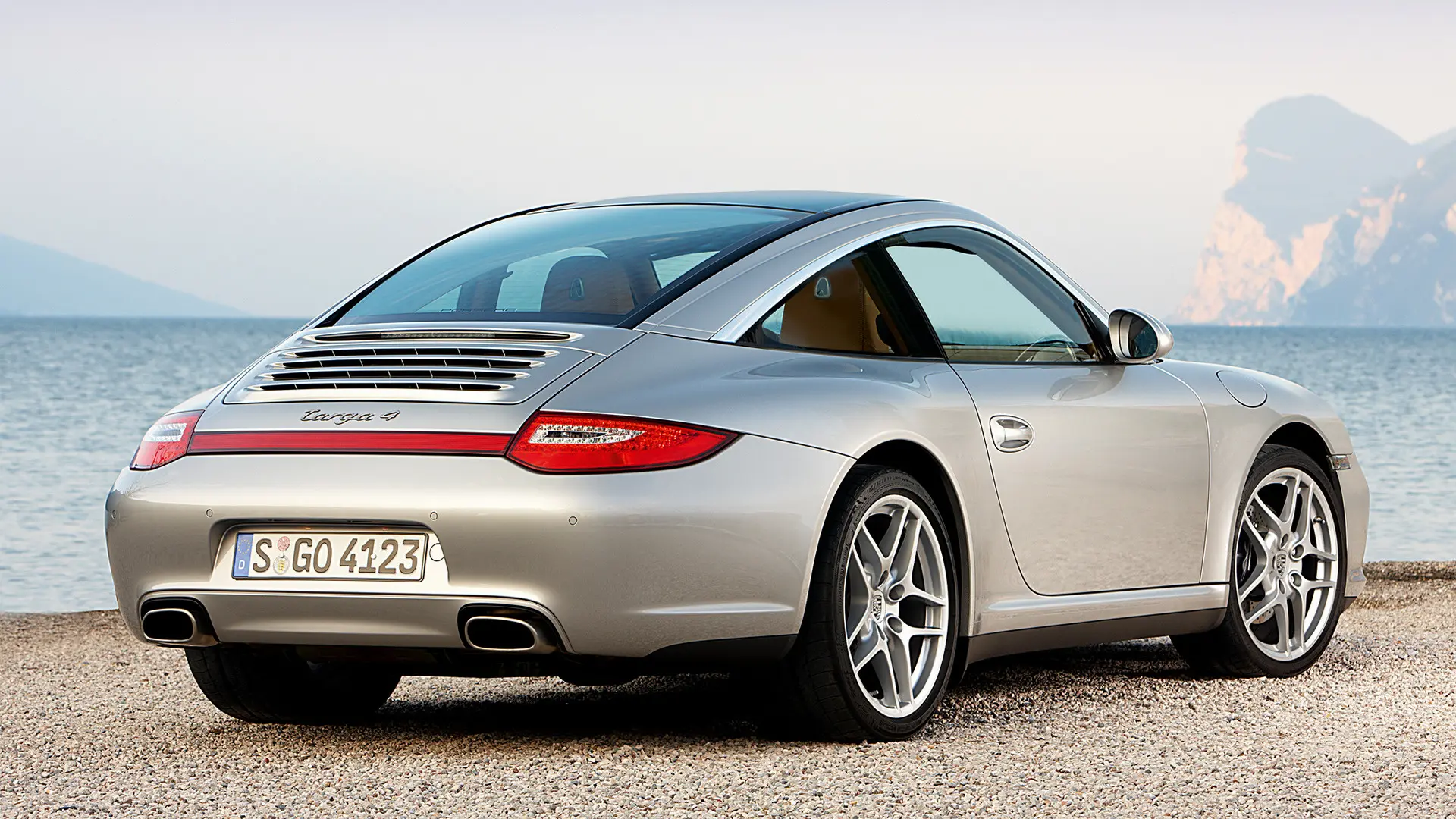 Porsche 911 911 Targa 4 6
