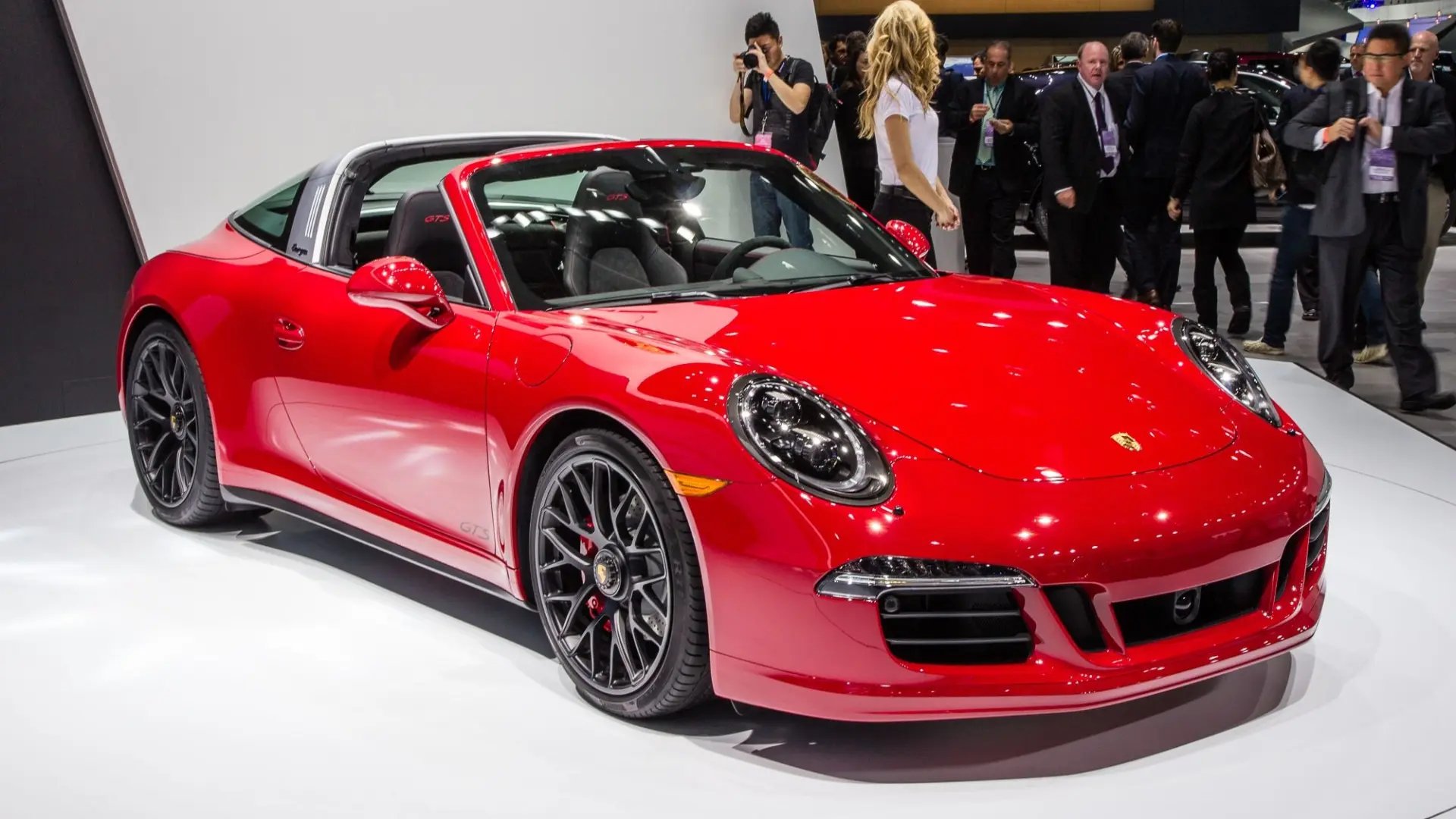 Porsche 911 911 Targa 4 GTS 7