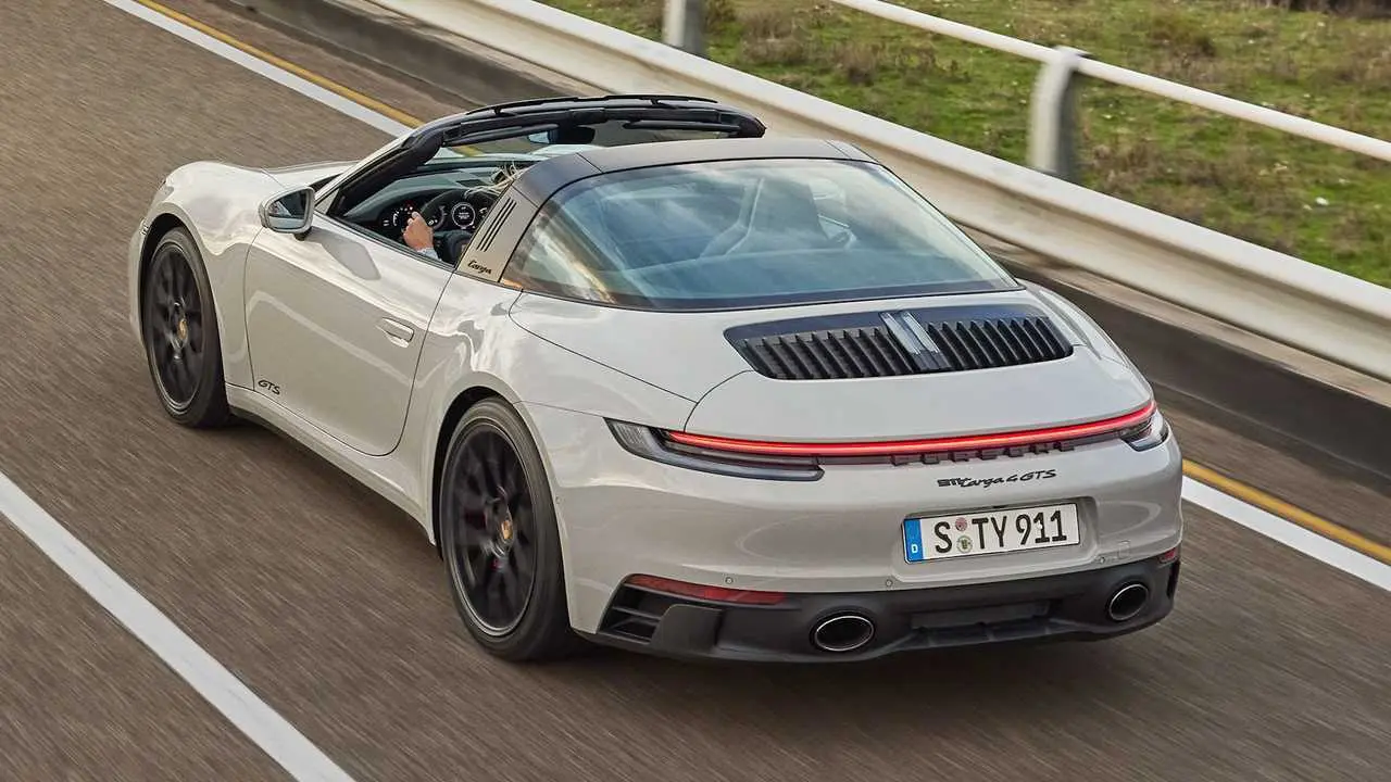 Porsche 911 911 Targa 4 GTS 3
