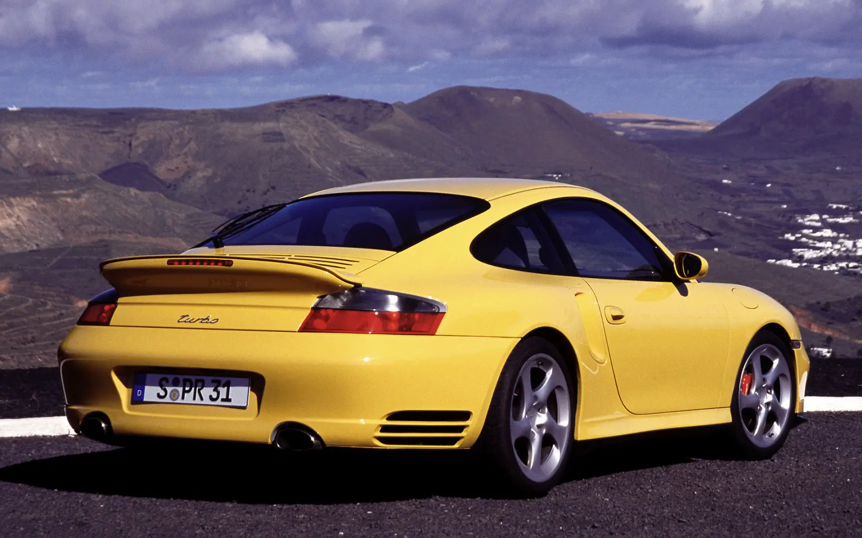 Porsche 911 911 Turbo 3