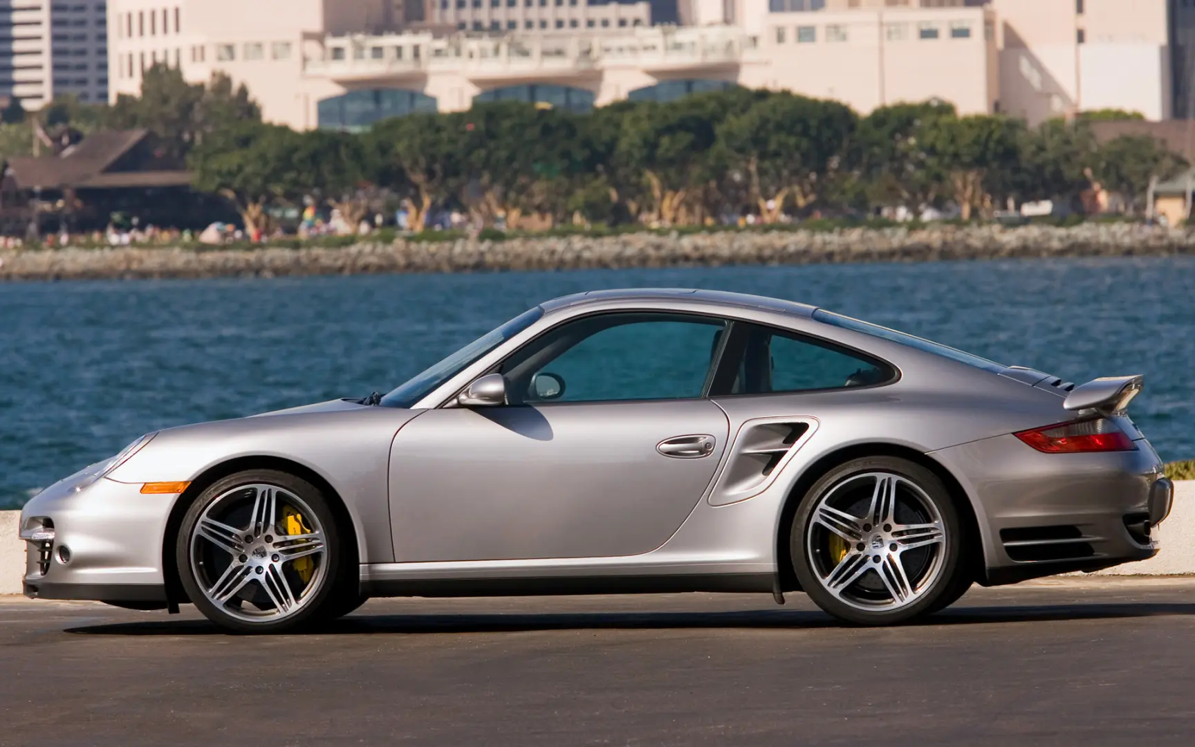 Porsche 911 911 Turbo 3