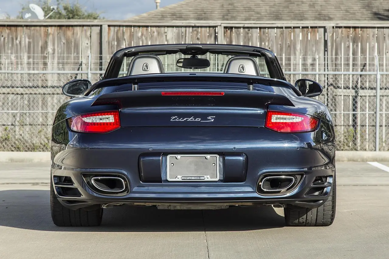 Porsche 911 911 Turbo 5