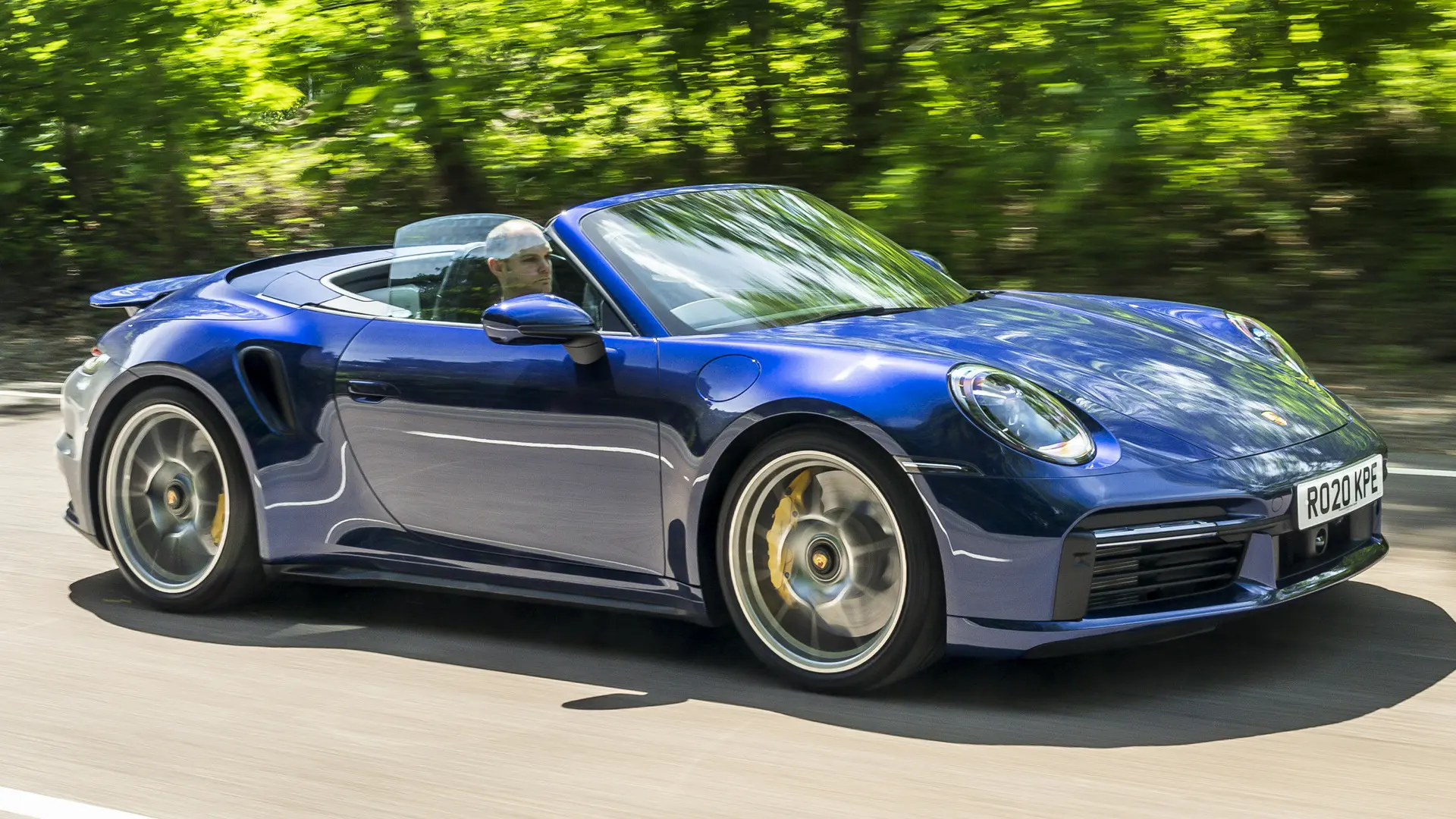 Porsche 911 911 Turbo S 3