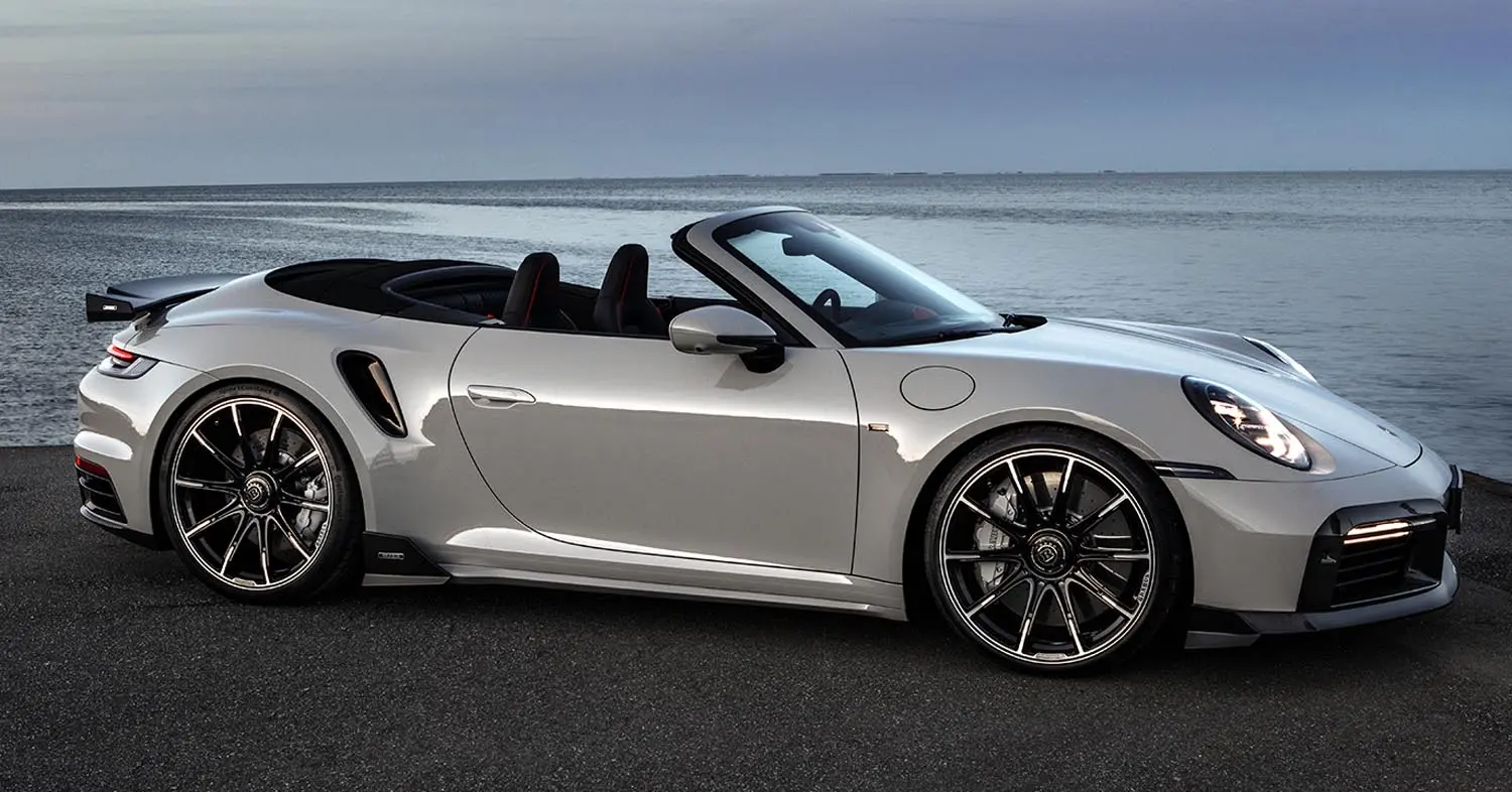 Porsche 911 911 Turbo S 3