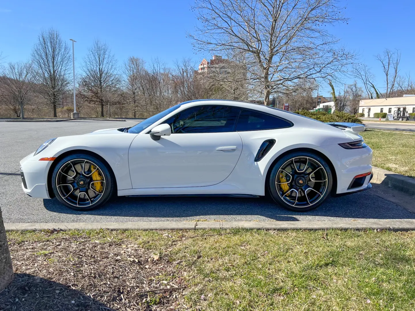 Porsche 911 911 Turbo S 6