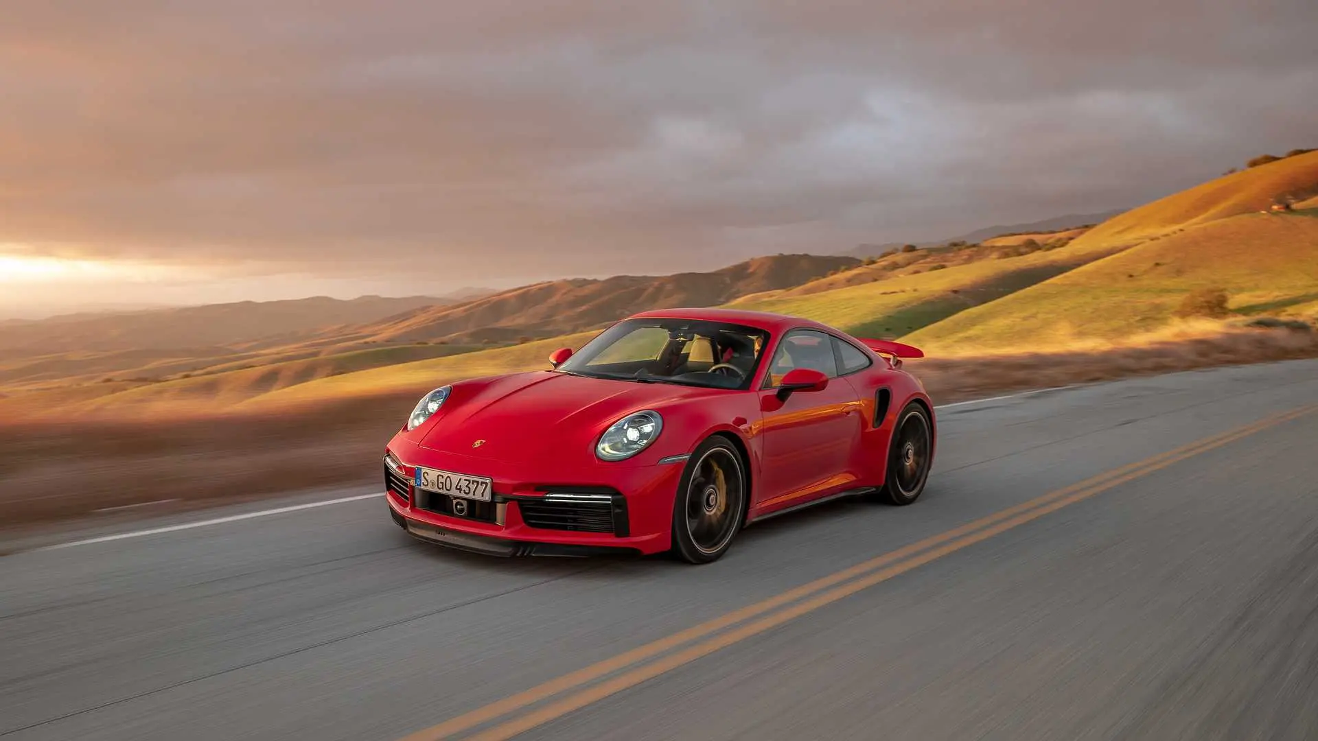 Porsche 911 911 Turbo S 2