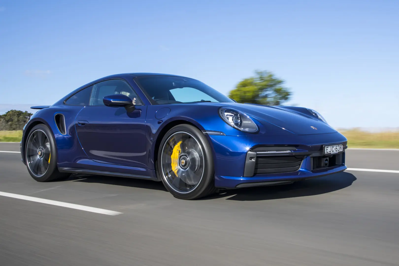 Porsche 911 911 Turbo S Coupe 5