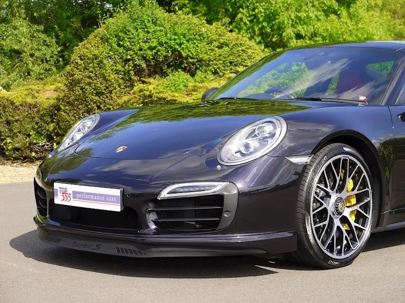 Porsche 911 911 Turbo S PDK 5