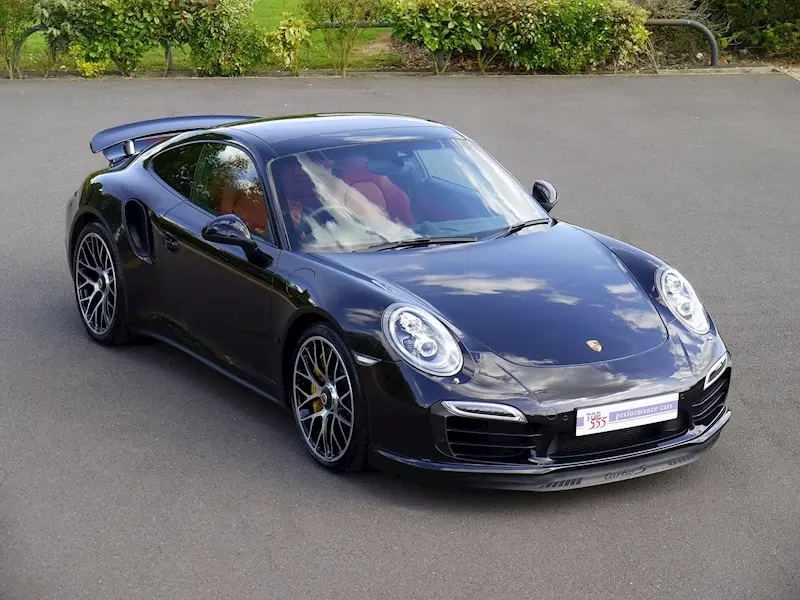 Porsche 911 911 Turbo S PDK 6
