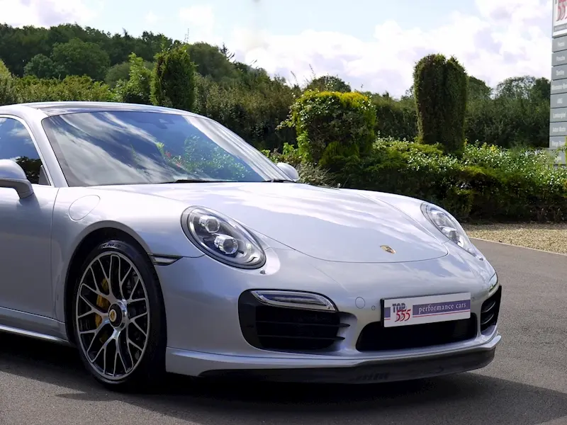 Porsche 911 911 Turbo S PDK 5
