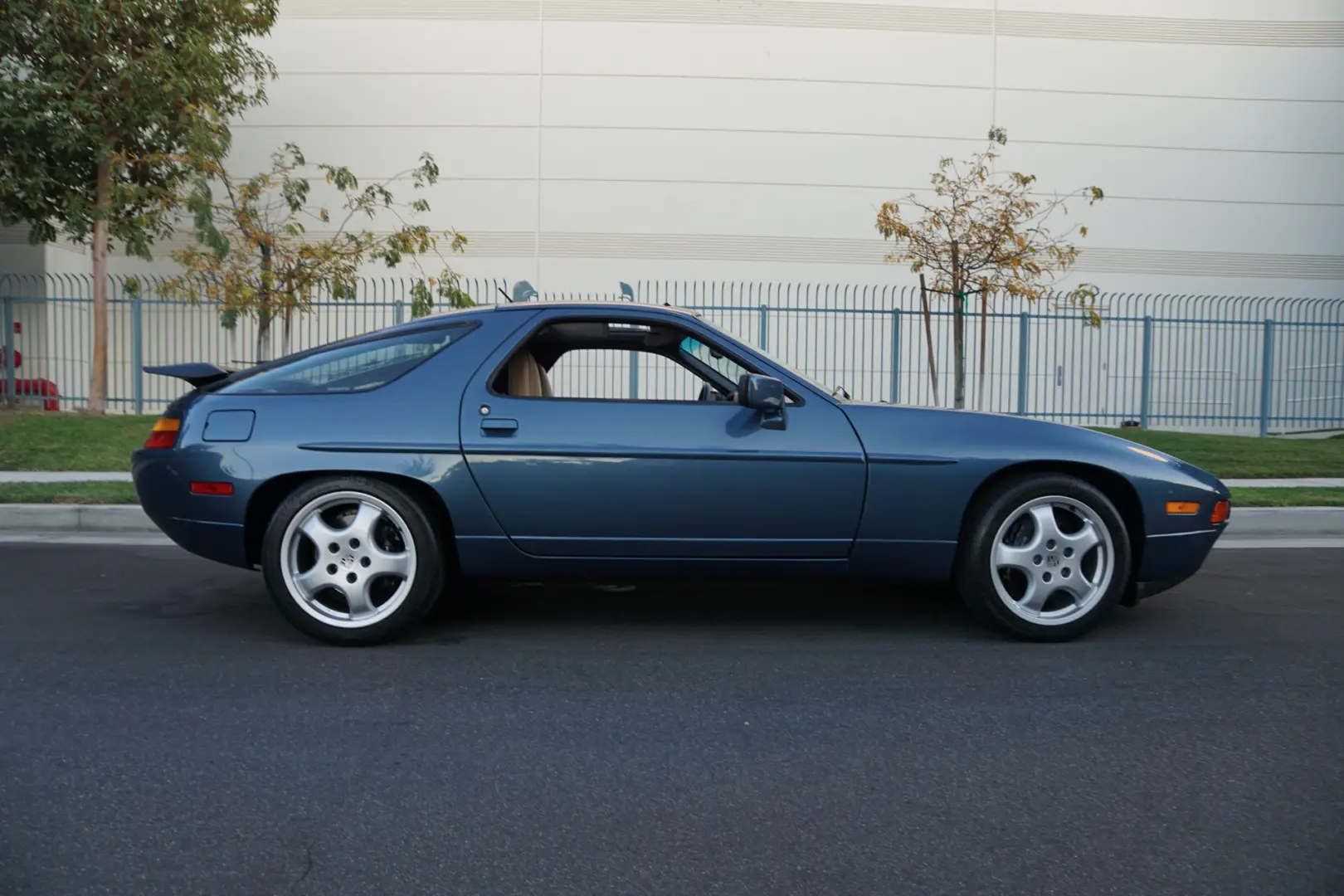 Porsche 928 928 4.9 S4 0