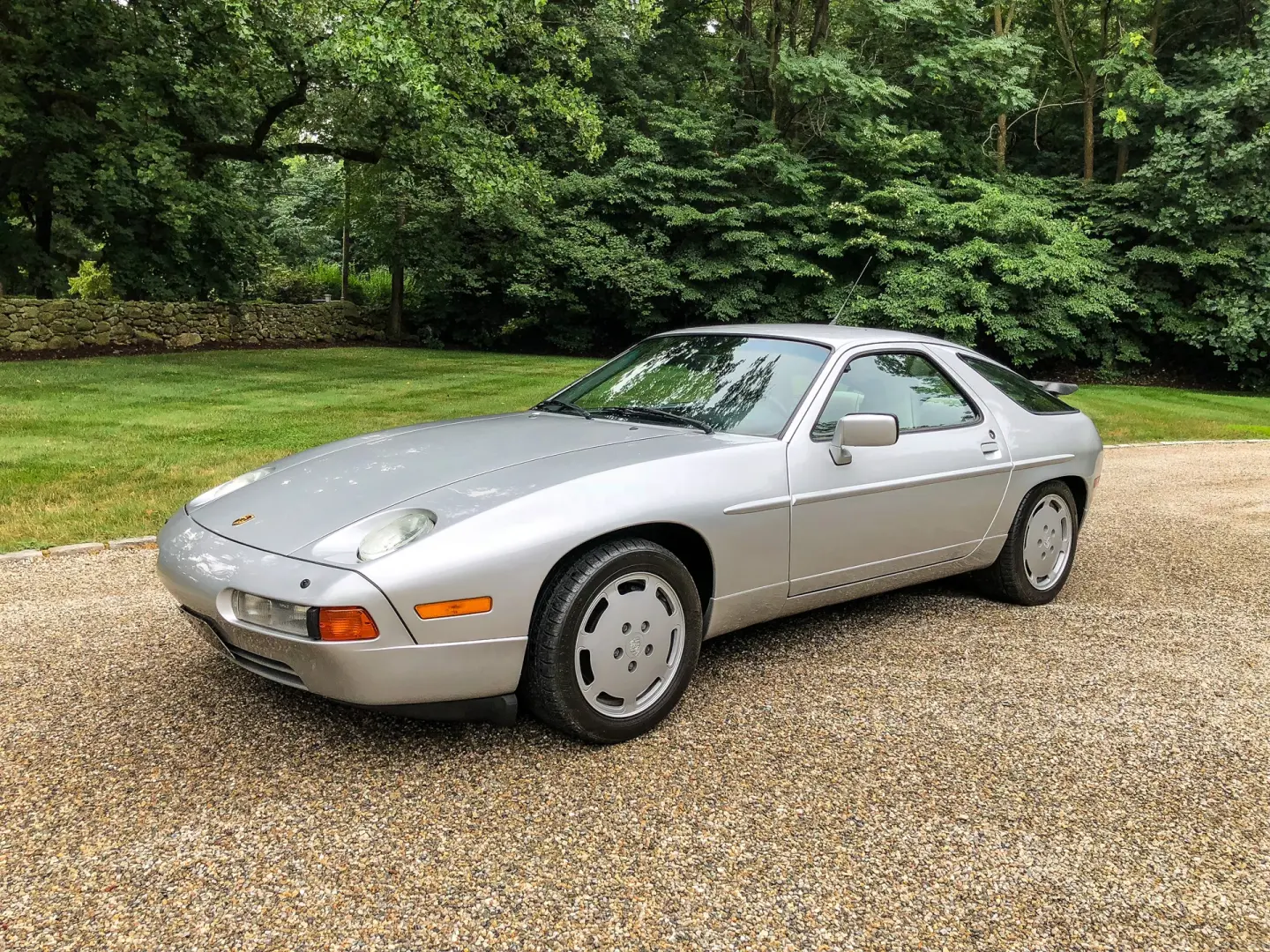 Porsche 928 928 4.9 S4 3