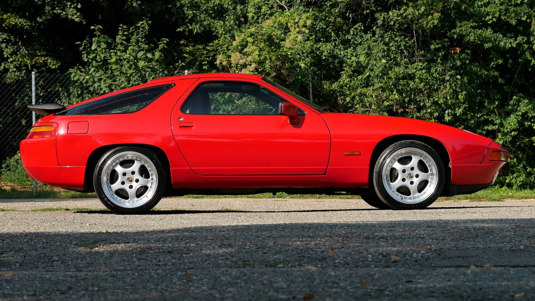 Porsche 928 928 5.0 GT 2