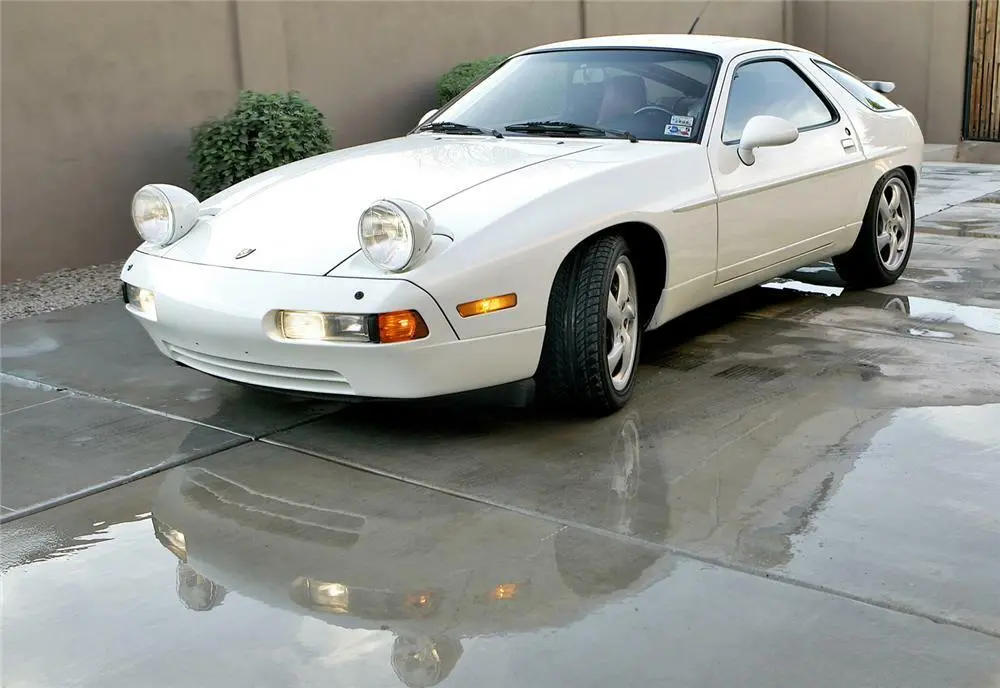 Porsche 928 928 5.0 GT 2