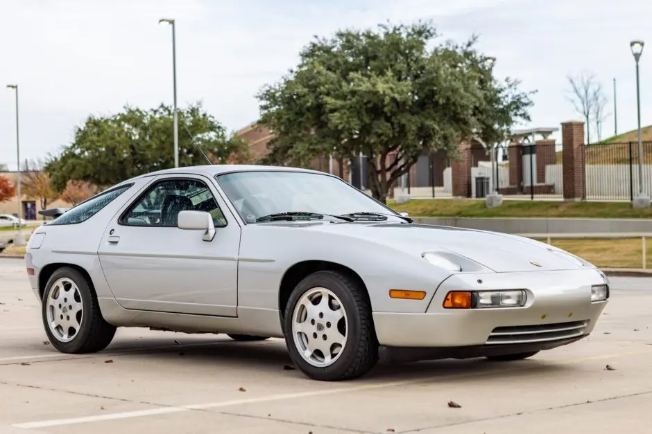 Porsche 928 928 5.0 GT 4