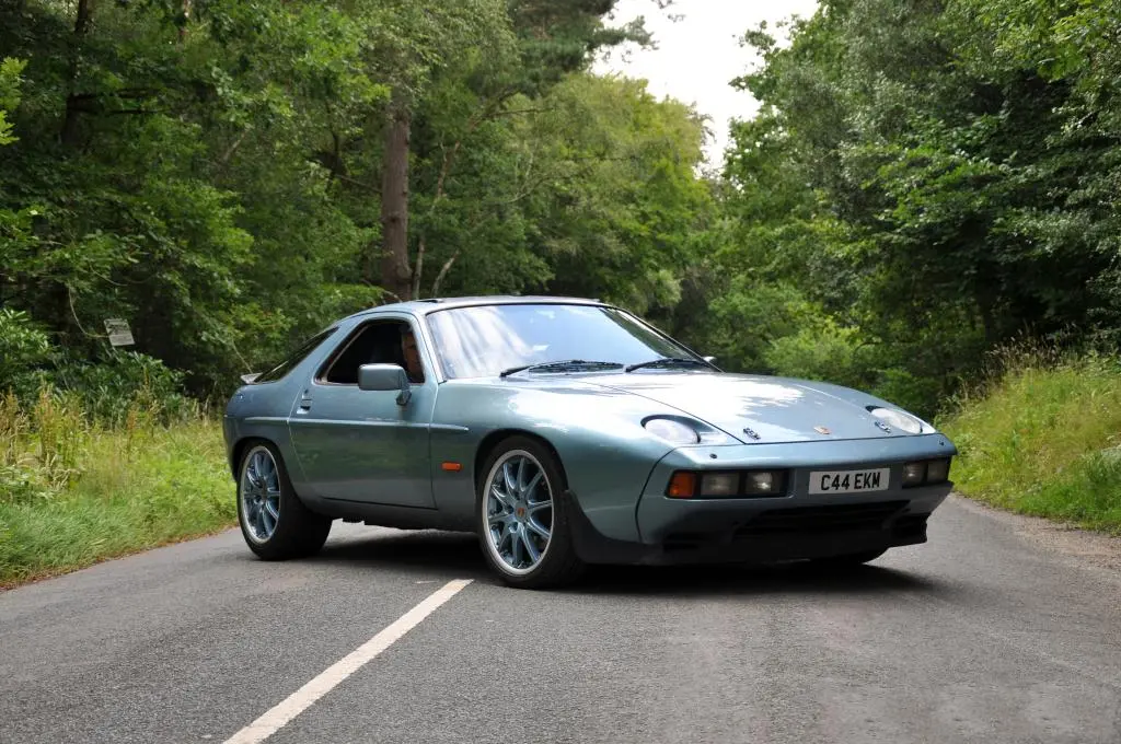Porsche 928 928 4.9 S4 3