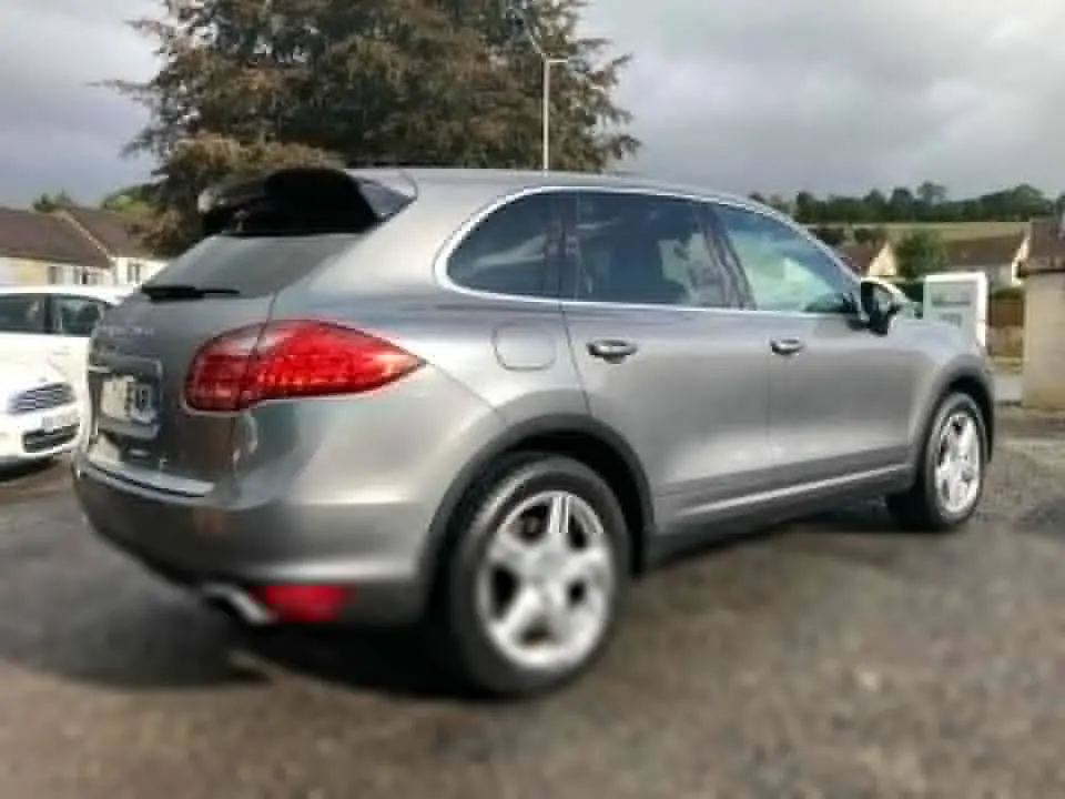 Porsche Cayenne Cayenne 3.0 Dizel Tiptronic 2