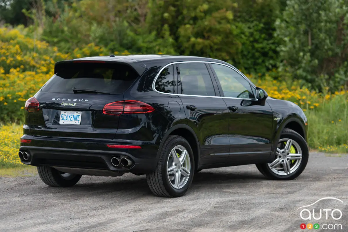 Porsche Cayenne Cayenne 3.0 S E-Hybrid Tiptronic 3